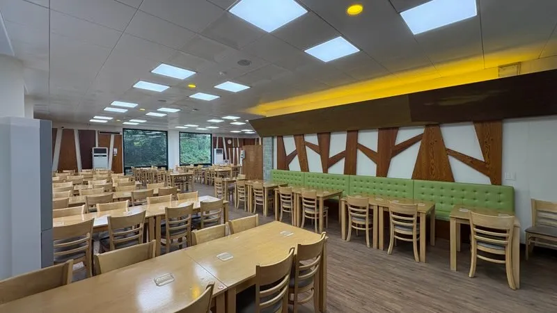 교수회관식당 사진 1